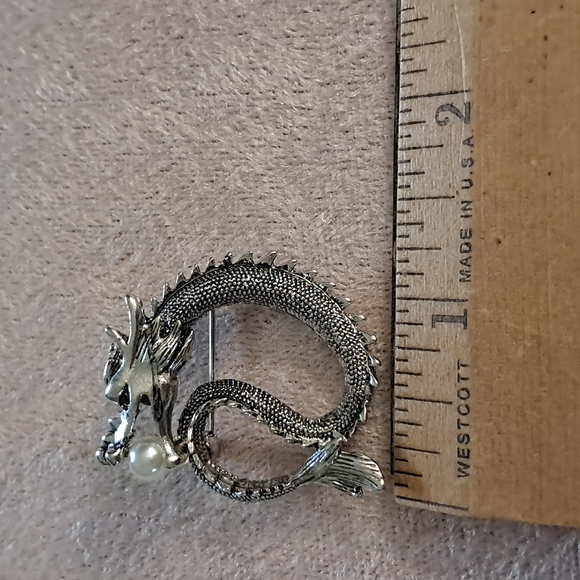 Fantasy Dragon Sea Serpent Silvertone faux pearl pin brooch Celtic Goth Punk - Picture 2 of 4